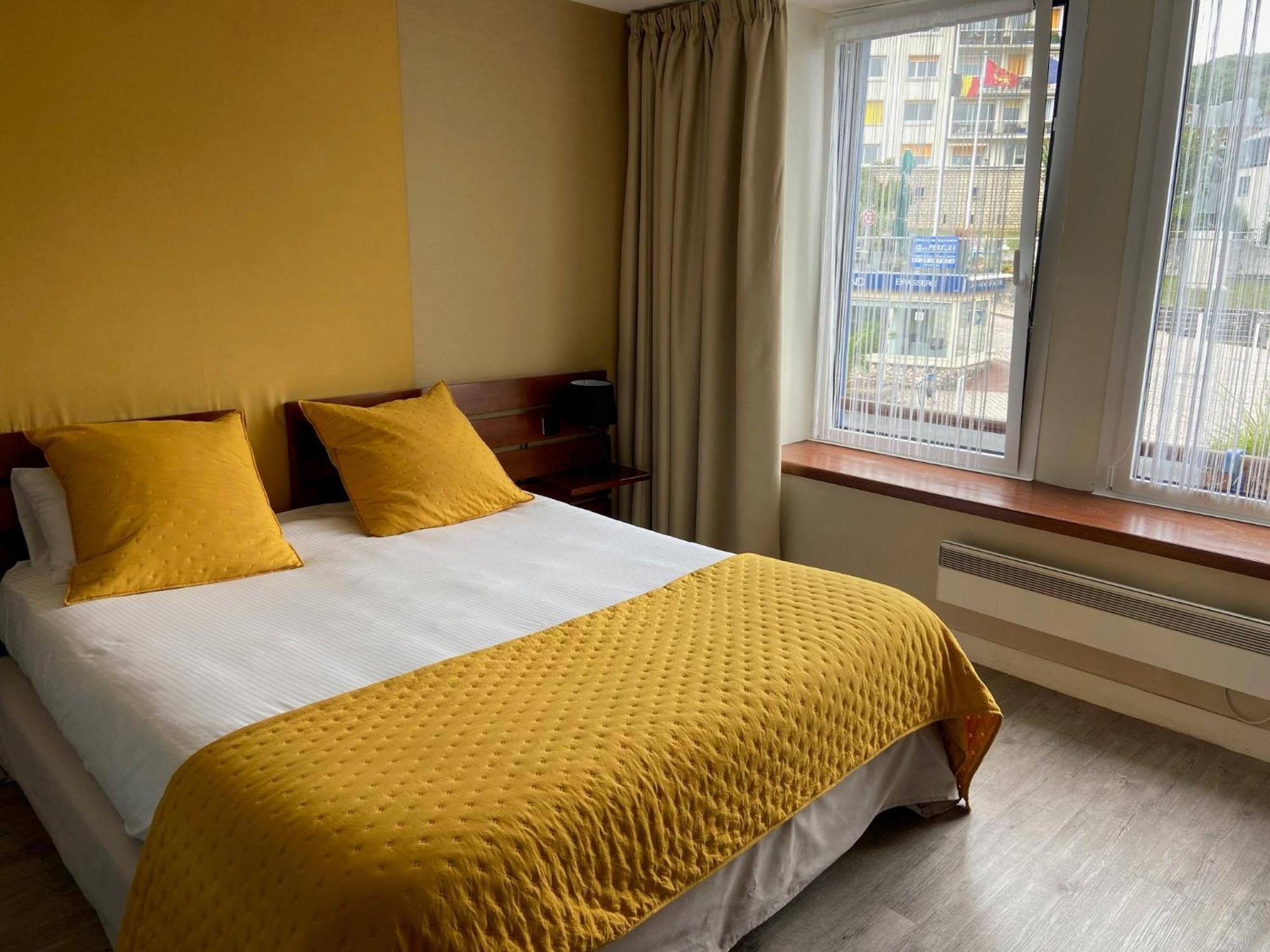 Logis Hotel - La Petite Rade Le Havre Eksteriør billede